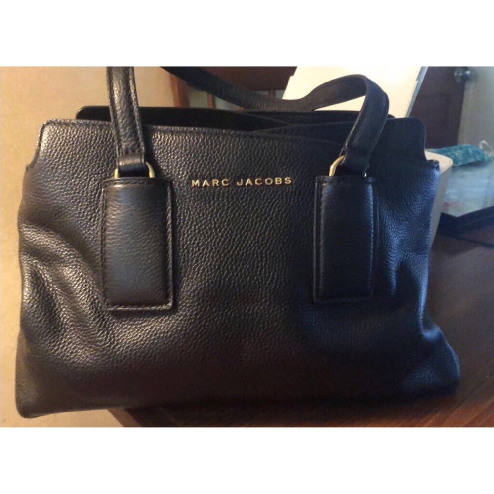 Marc Jacobs Pebbles Leather Purse